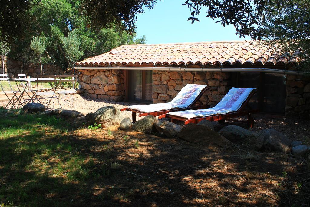 Caseddu Di Poggiale Figari  Szoba fotó